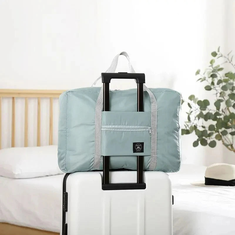 AirFold Travel Bag – Lightweight & Expandable 15L